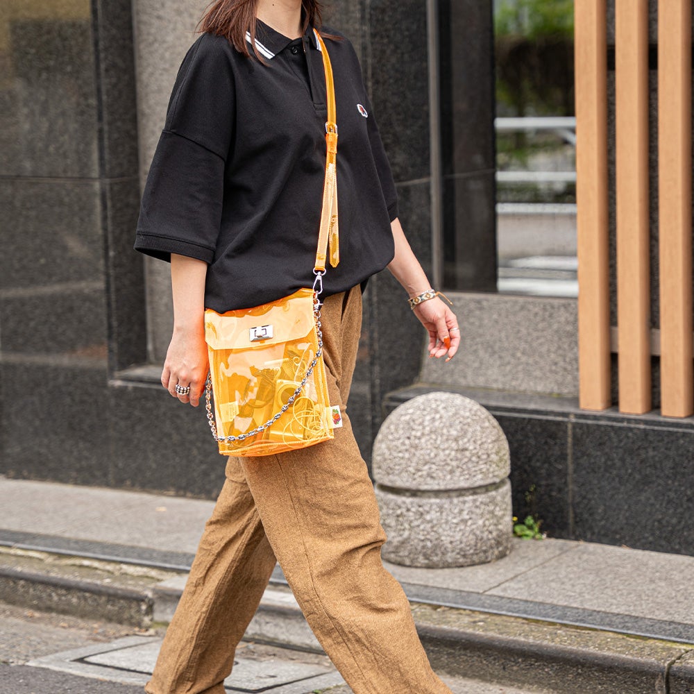 VINYL SHOULDER BAG & STICKER SEAL SET | Fruit of the Loom | 公式