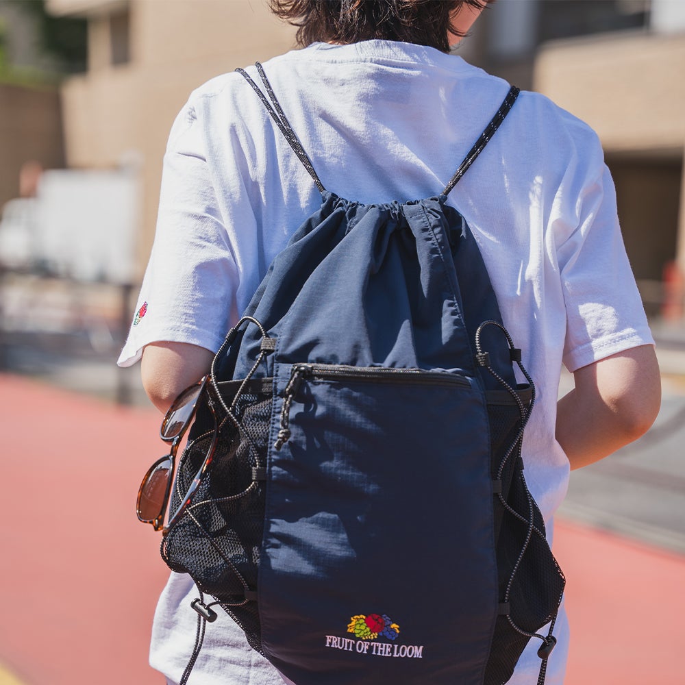 OLDLOGO KNAPSACK | Fruit of the Loom | 公式オンラインストア